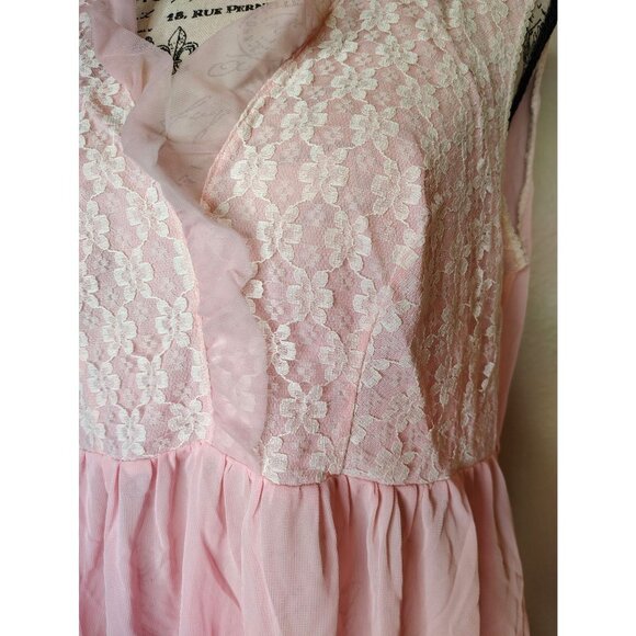 Vintage Kayser Bondor Pink Nightgown, Size Small Sheer Lace, Ruffle, Romantic - Picture 3 of 4